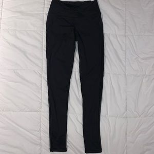 Black VS workout tights